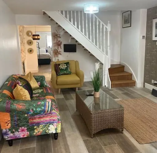 Rockley Green House - 3 Bedroom Home In Liverpool